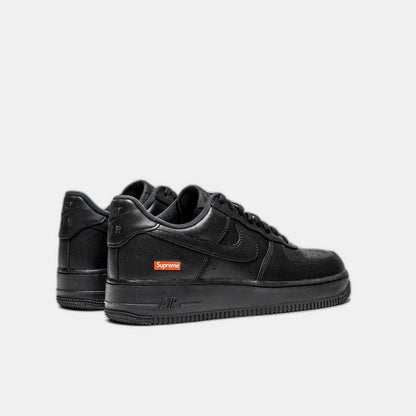 Nike Air Force 1 Low Supreme Black