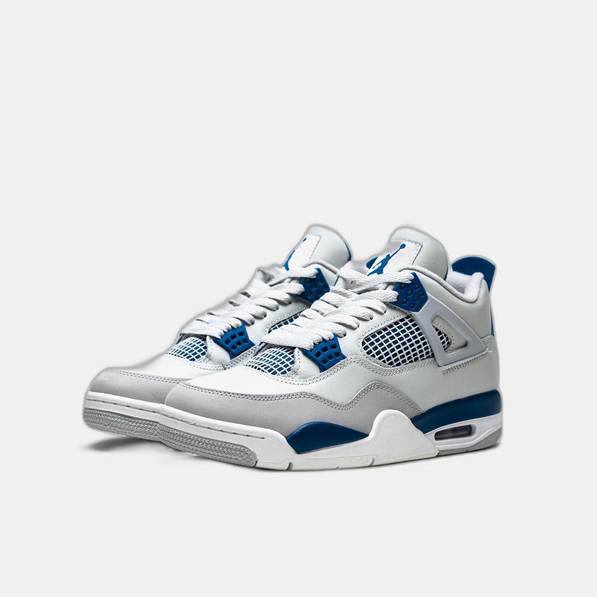 Jordan 4 Retro Military Blue (2024)