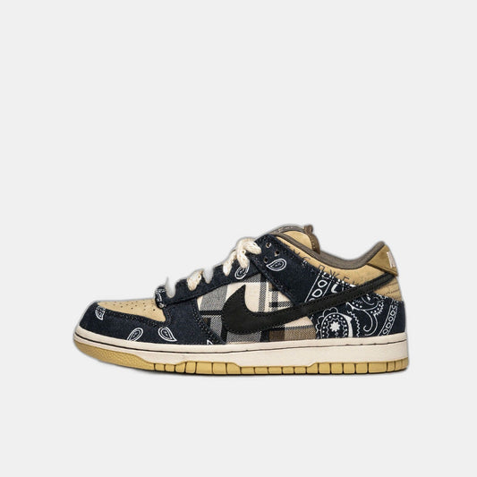 NIKE SB DUNK LOW TRAVIS SCOTT