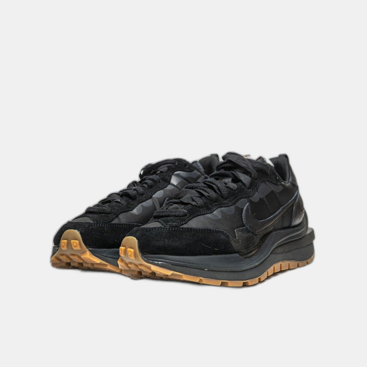 Nike Vaporwaffle Sacai Black Gum