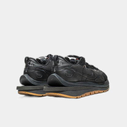 Nike Vaporwaffle Sacai Black Gum