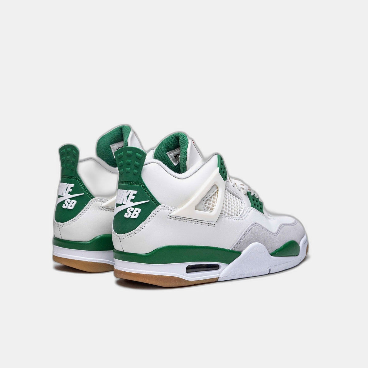 Jordan 4 Retro SB Pine Green