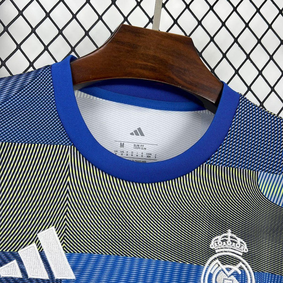 Maillot Real Madrid concept 2025-26