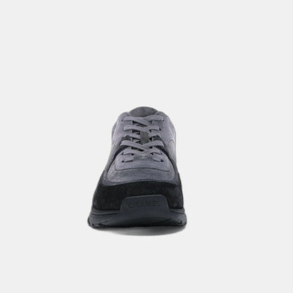 Chanel Baskets basses CC Gris