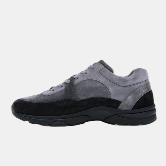 Chanel Baskets basses CC Gris