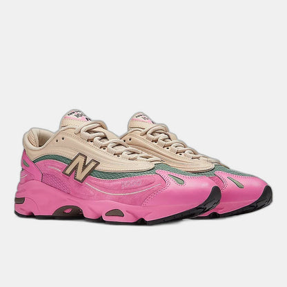New Balance 1000 PINK