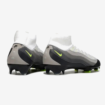 Nike MERCURIAL SUPERFLY 10 X AIR MAX 95 ELITE FG - NOIR/JAUNE/GRIS/LIGHT GRAPHITE ÉDITION LIMITÉE