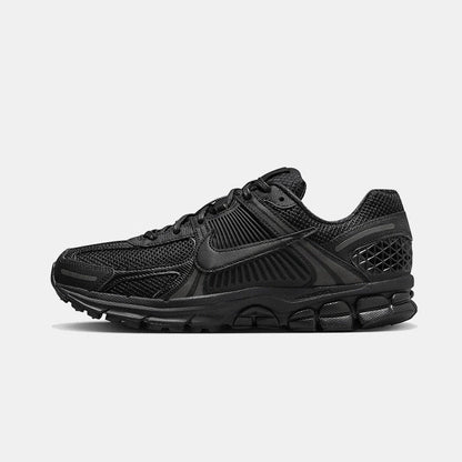 Nike Vomero 5 Triple Black