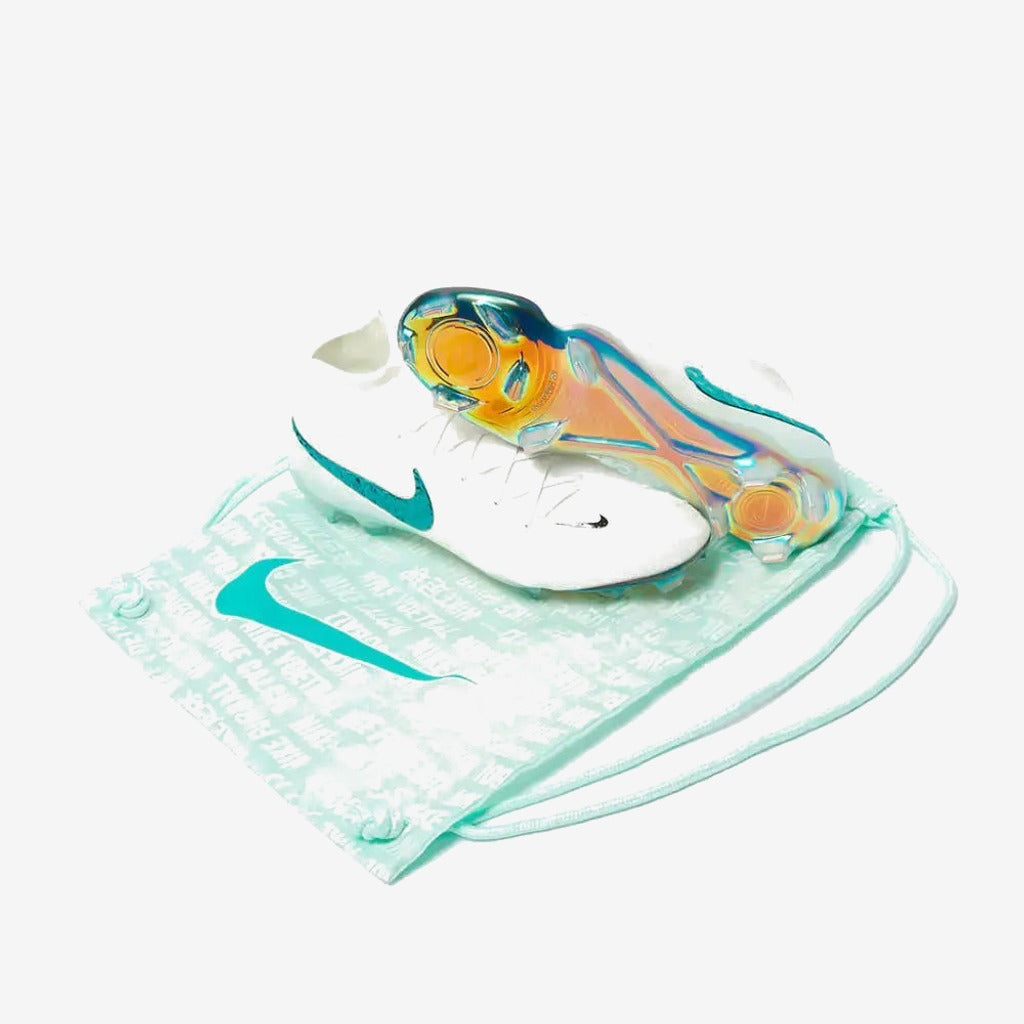 Nike PHANTOM LUNA 2 ELITE FG CHROMATIC - BLANC/MULTICOLOR